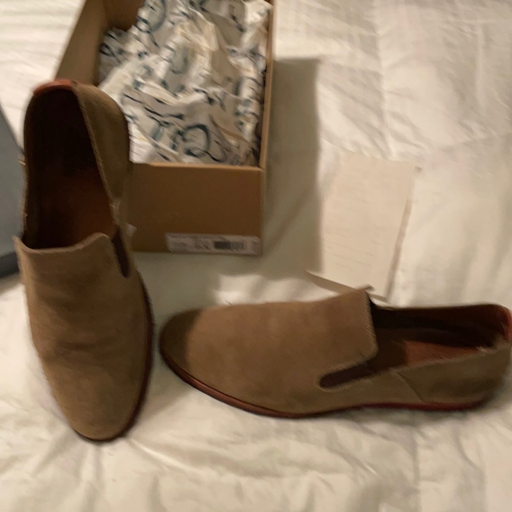 These are tan suede slip-ons. Size 10.5 JM 1850.